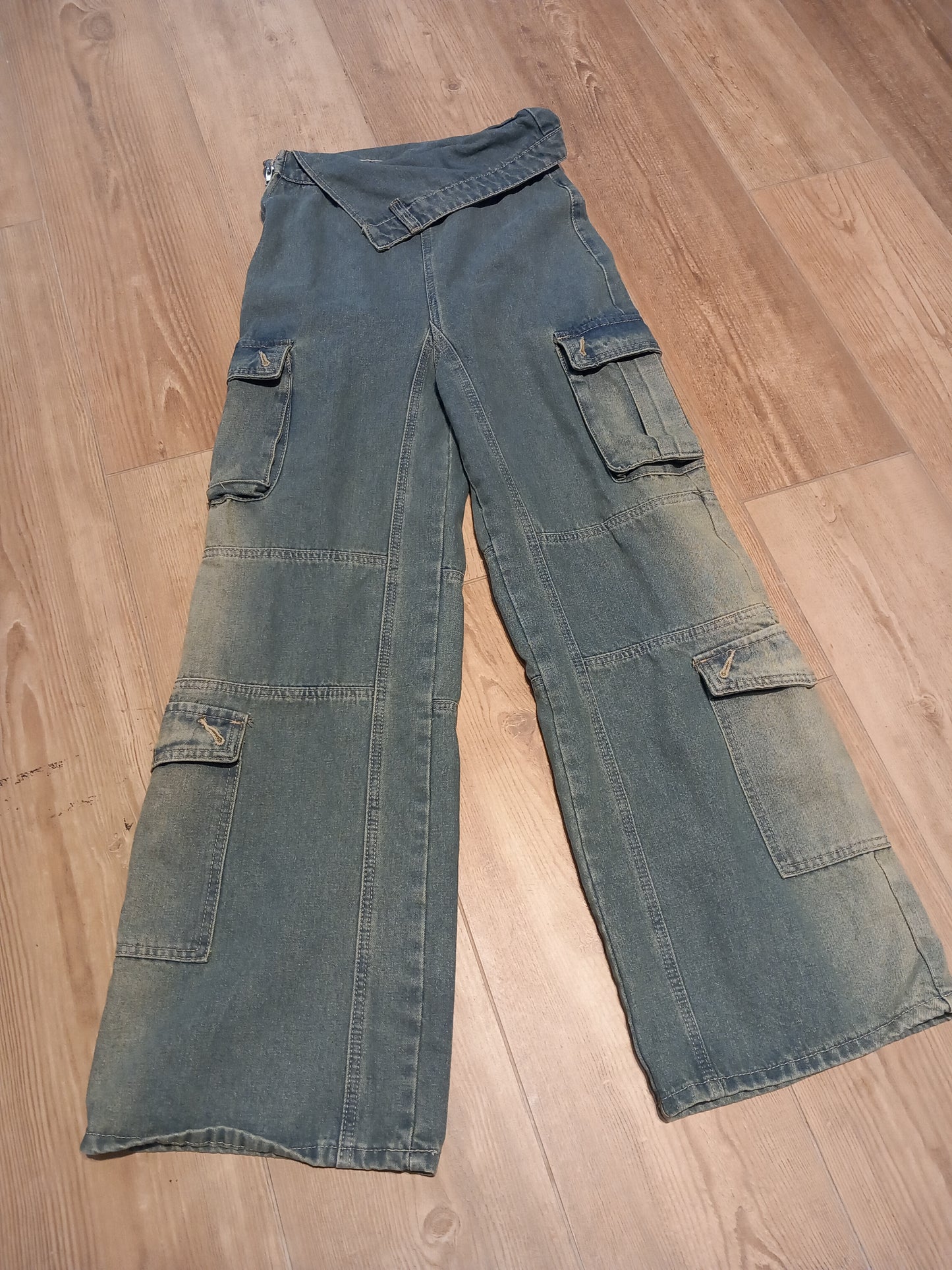 jeans cargo donna finta salopette